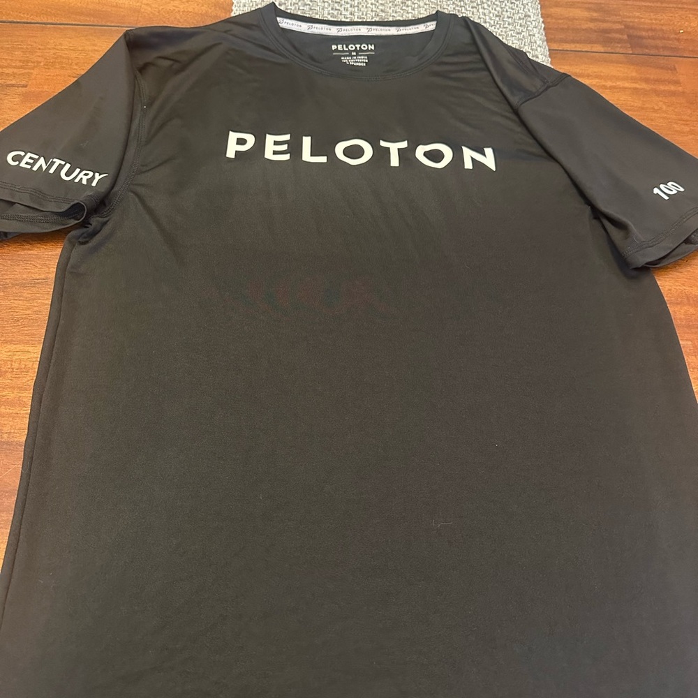 Peloton Century Black Short Sleeve Performance Tee - Unisex Size Medium